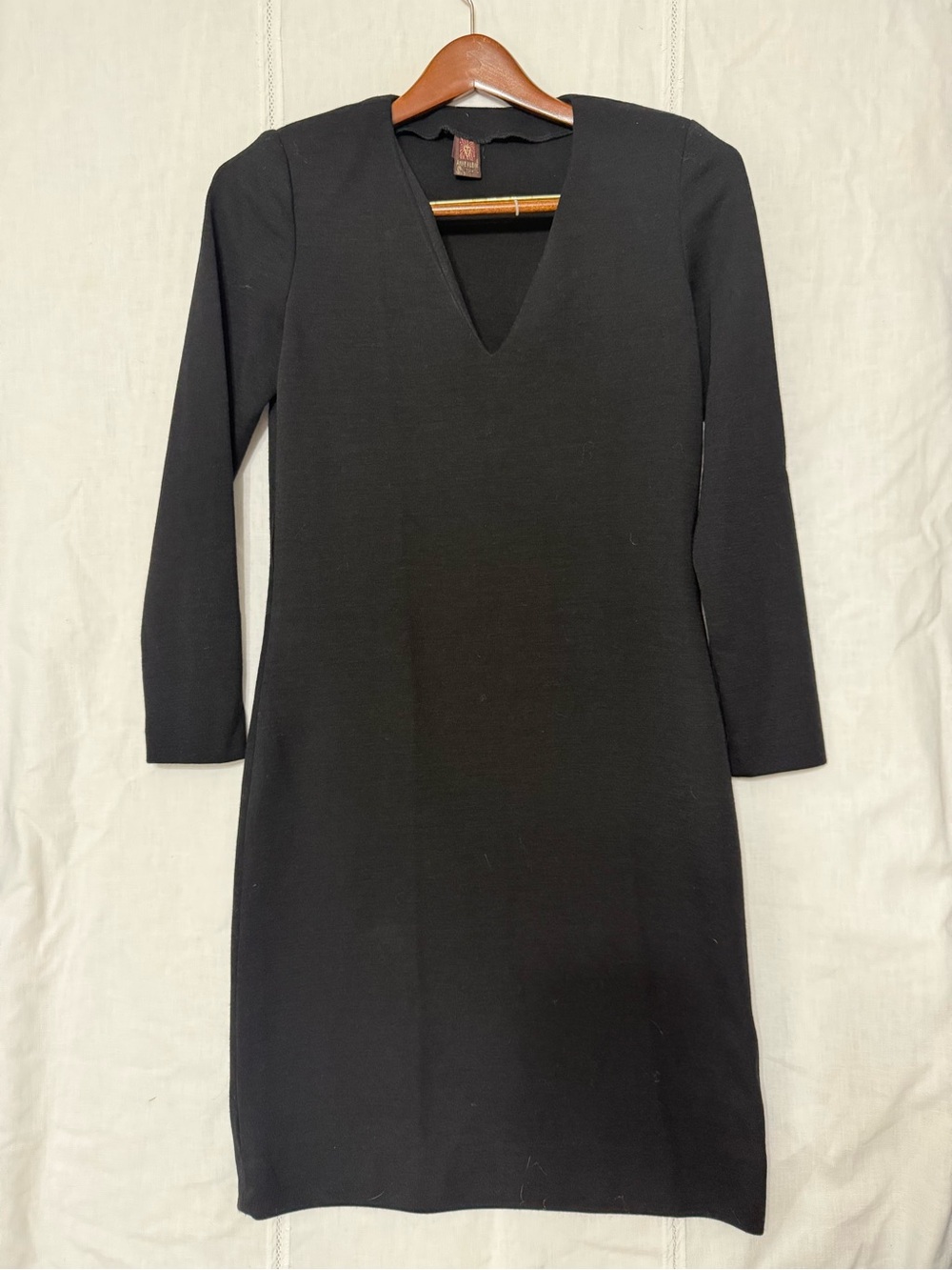 Anne Klein Black Wool V-Neck Long Sleeve Dress VTG size 6